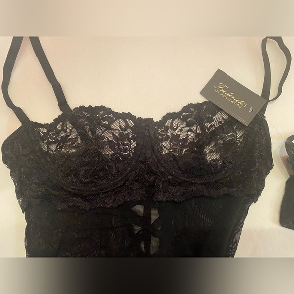 Frederick's of Hollywood Other - NWT Fredrick’s of Hollywood Stephanie Rose Lingerie Black w/Thong Size Medium